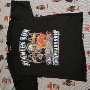 Stanley Cup championship tee 2001